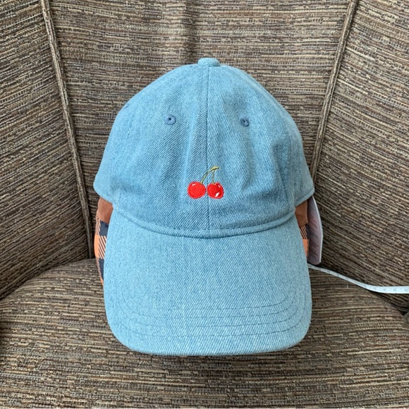 GAP Accessories - Gap denim cherry baseball hat👖🍒